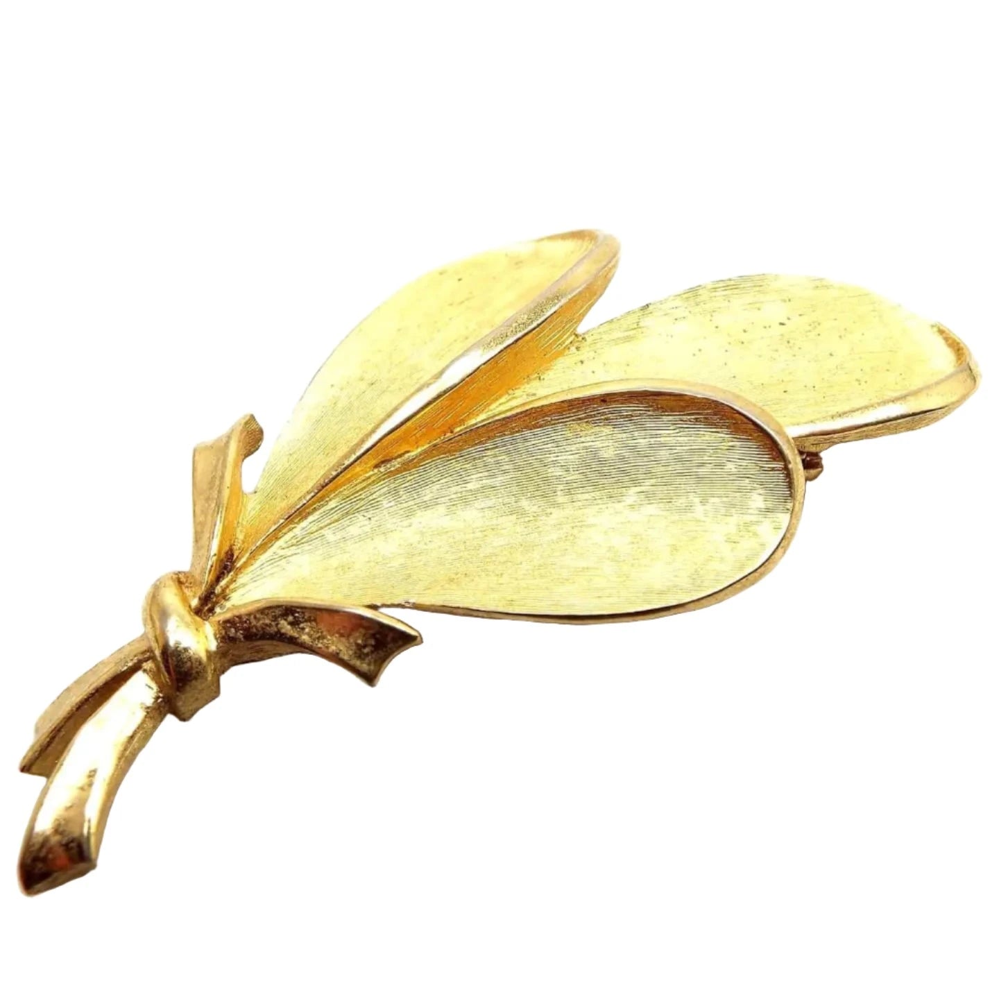 Vintage Crown Trifari 1960s Gold offers plate Leaf Brooch.