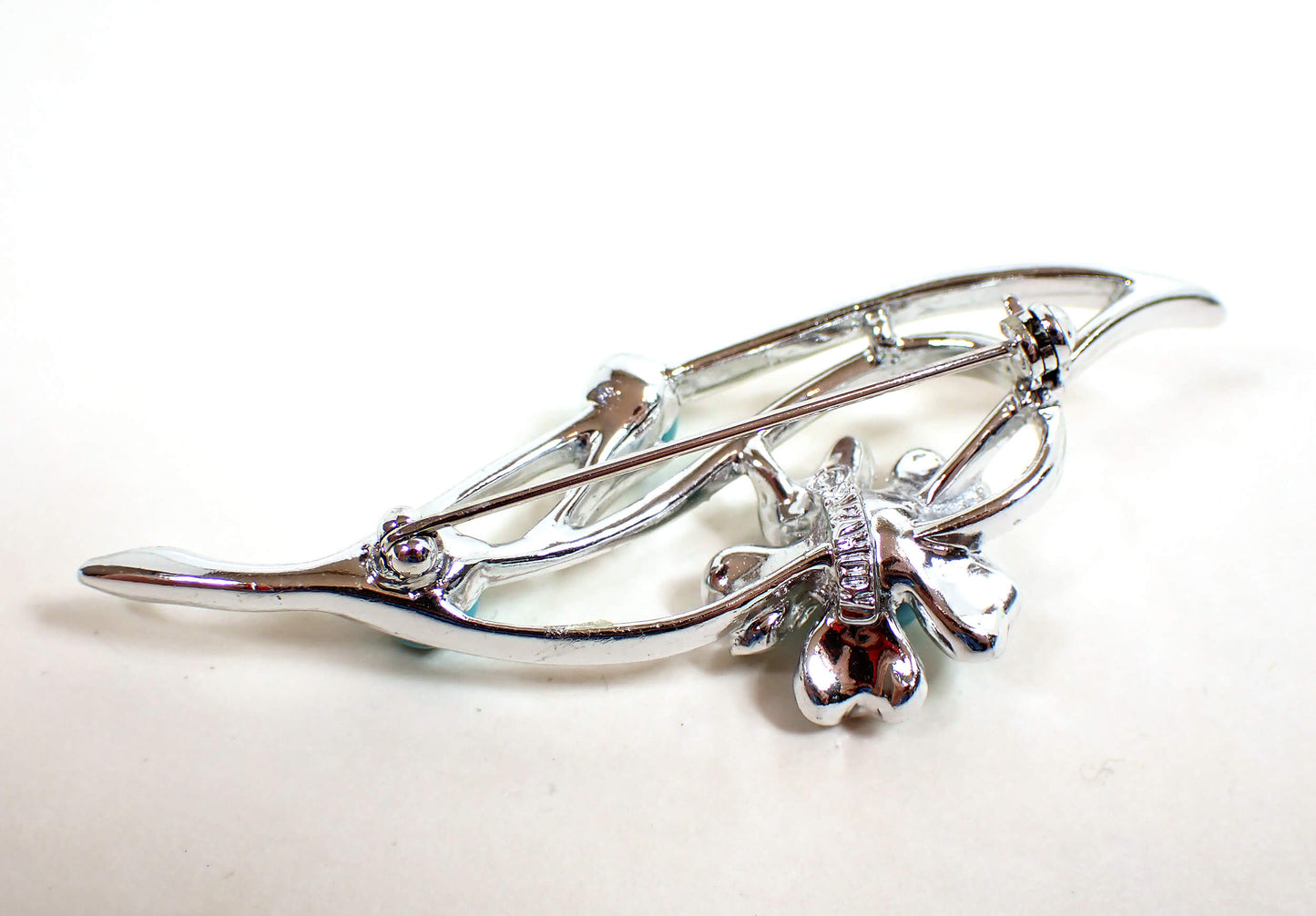 Sarah Coventry Mid Century Vintage Blue Flower Brooch Pin,