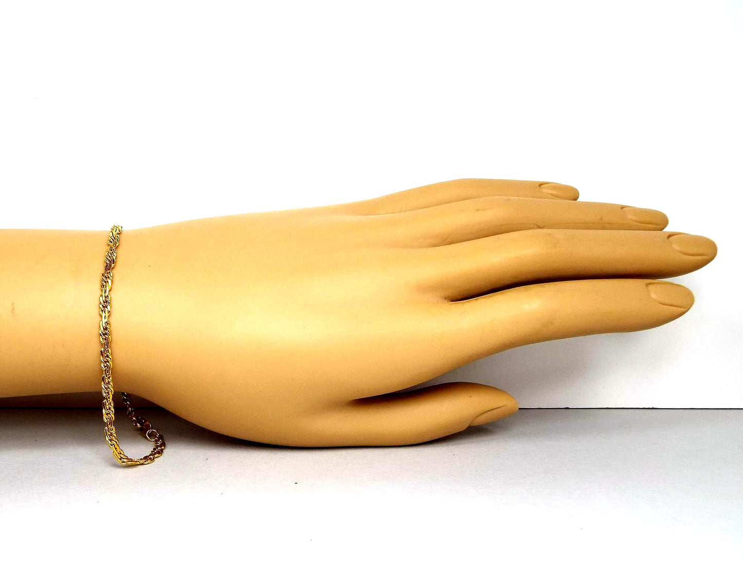 Trifari Fancy Twisted Rope Chain Vintage Bracelet