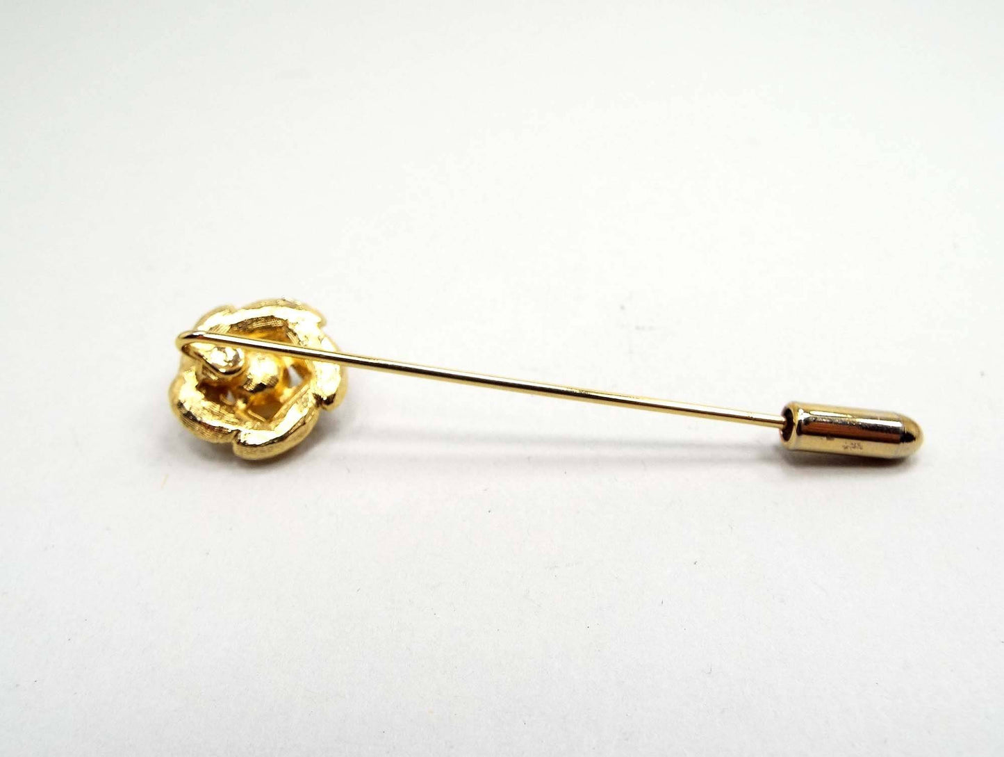 Faux Pearl Vintage Leaves Stick Pin