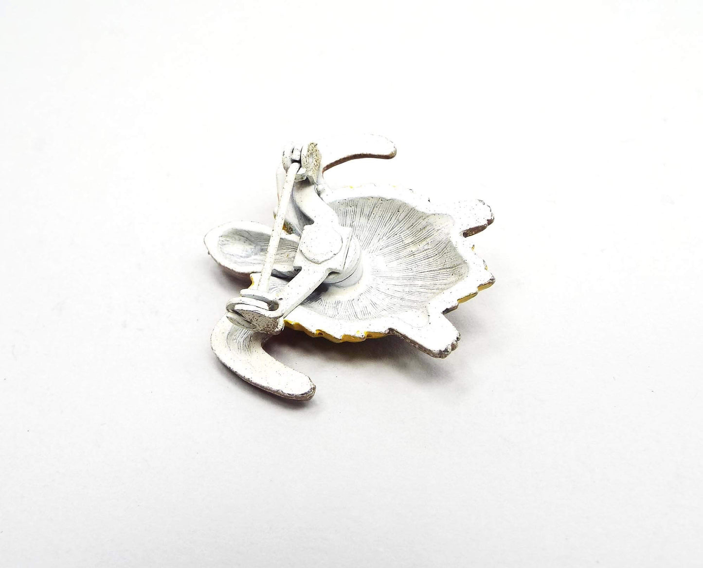 Enameled Turtle with Moving Head Vintage Brooch Pin