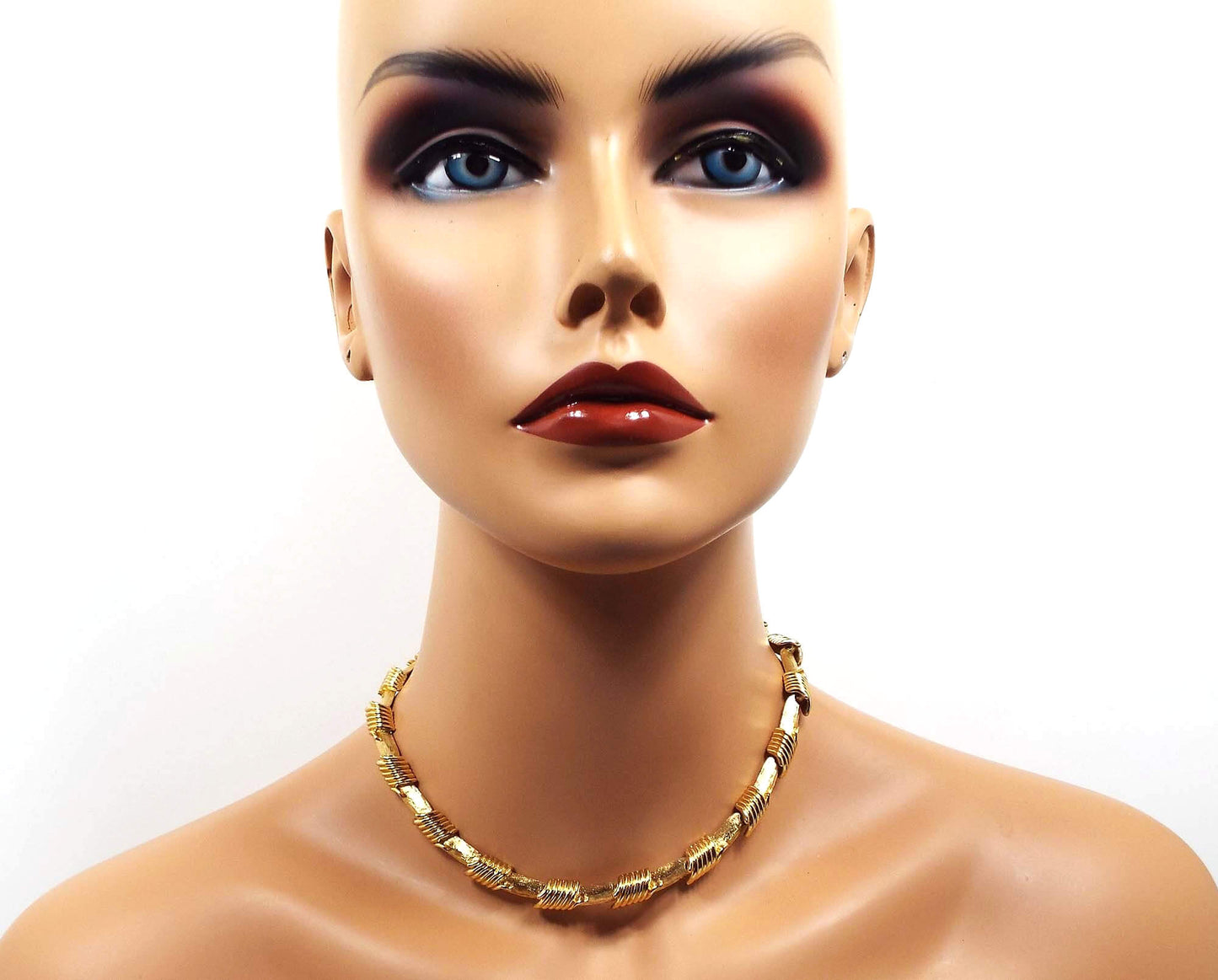 Monet Gold Tone Link Vintage Necklace
