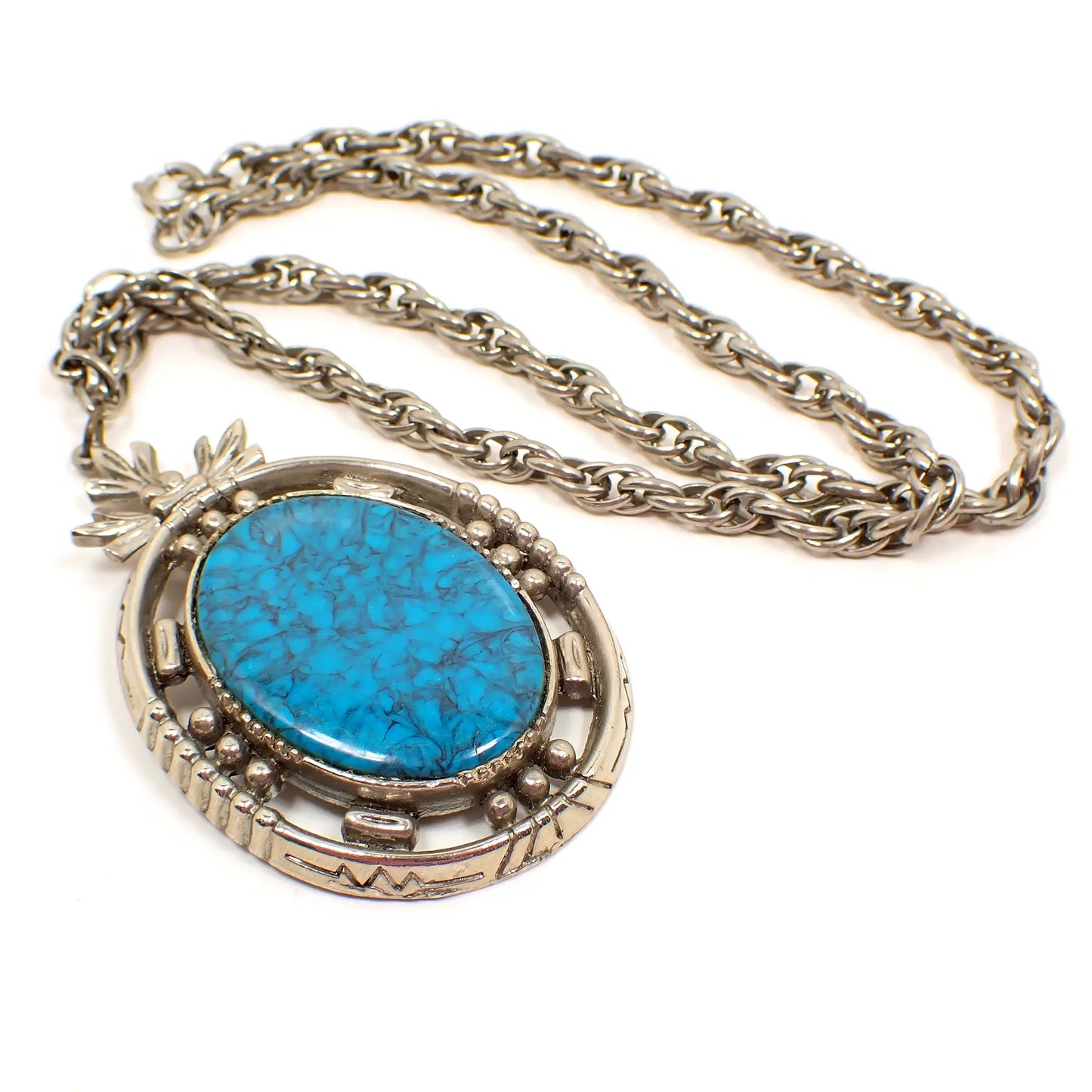 ART Large Faux Turquoise Oval Vintage Pendant Necklace