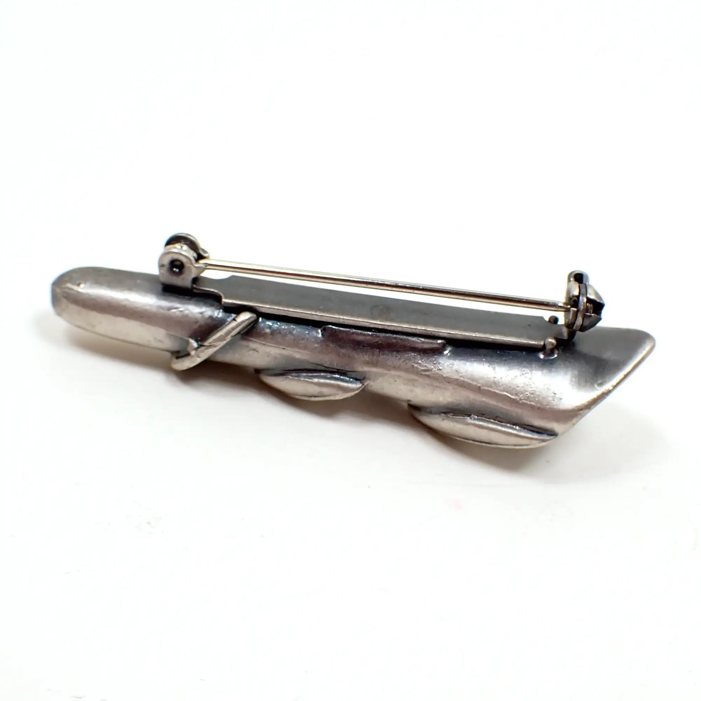 Pewter Stem and Leaf Design Retro Vintage Boutonniere Brooch Pin