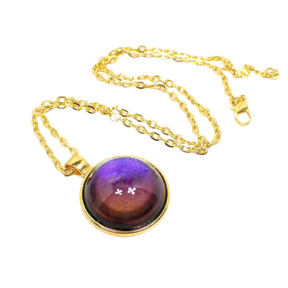 Handmade Color Shift Blue Purple Resin Round Pendant Necklace, Gold Plated, Unisex Jewelry