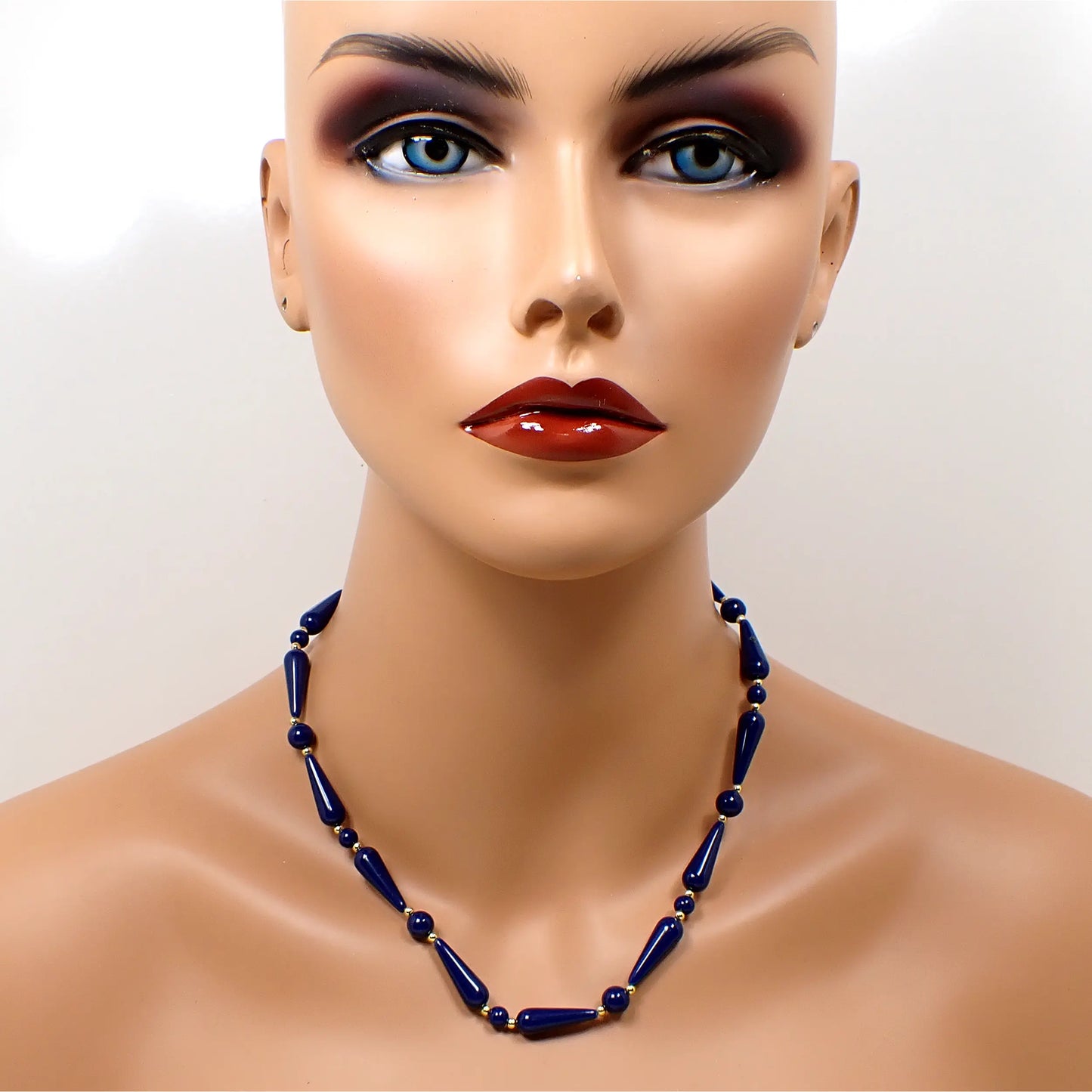 Dark Blue Lucite Teardrop Beaded Vintage Necklace