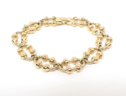 Avon Gold Tone Retro Vintage Link Bracelet