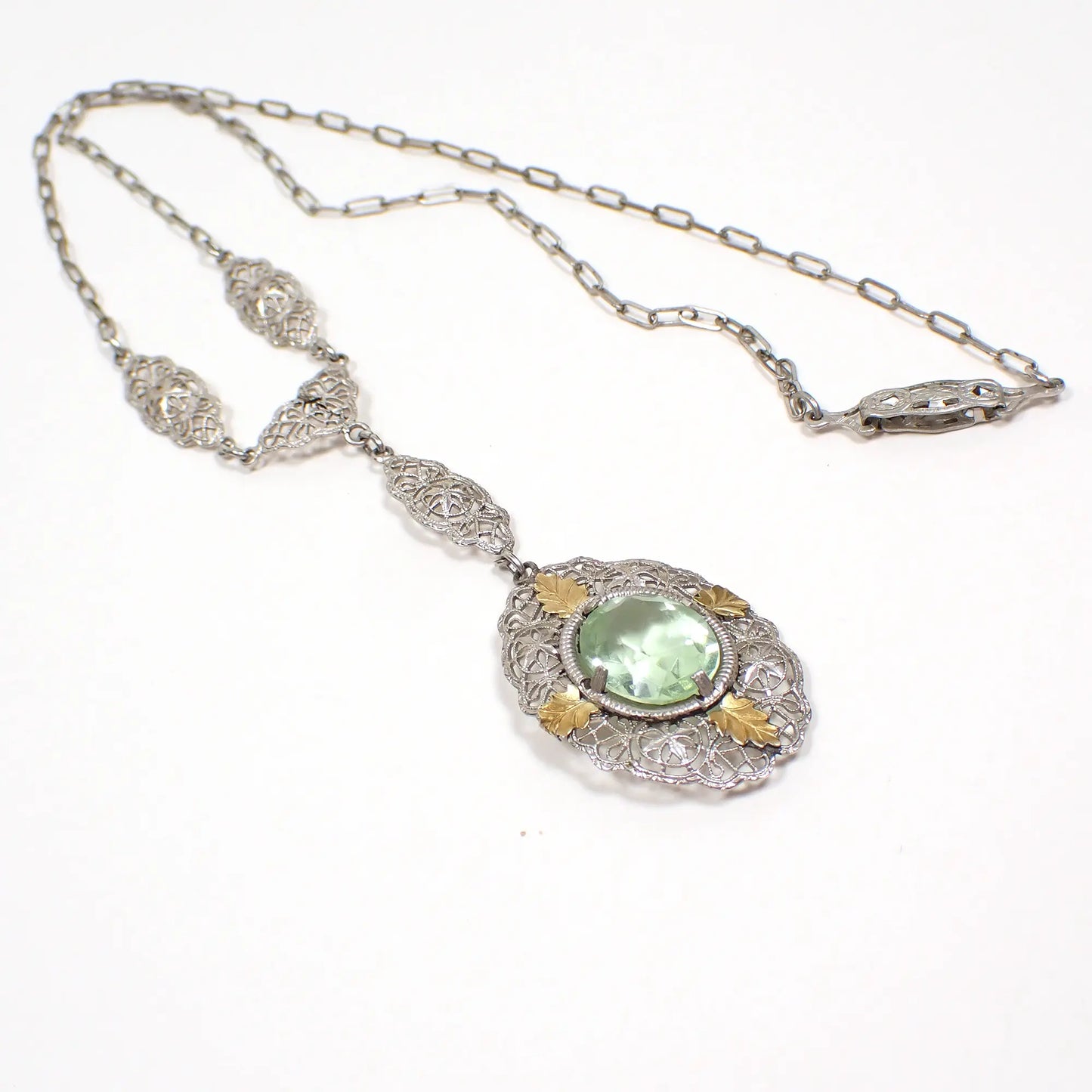 1920's Art Deco Vintage Rhodium Plated Filigree Pendant Necklace with Green Czech Glass