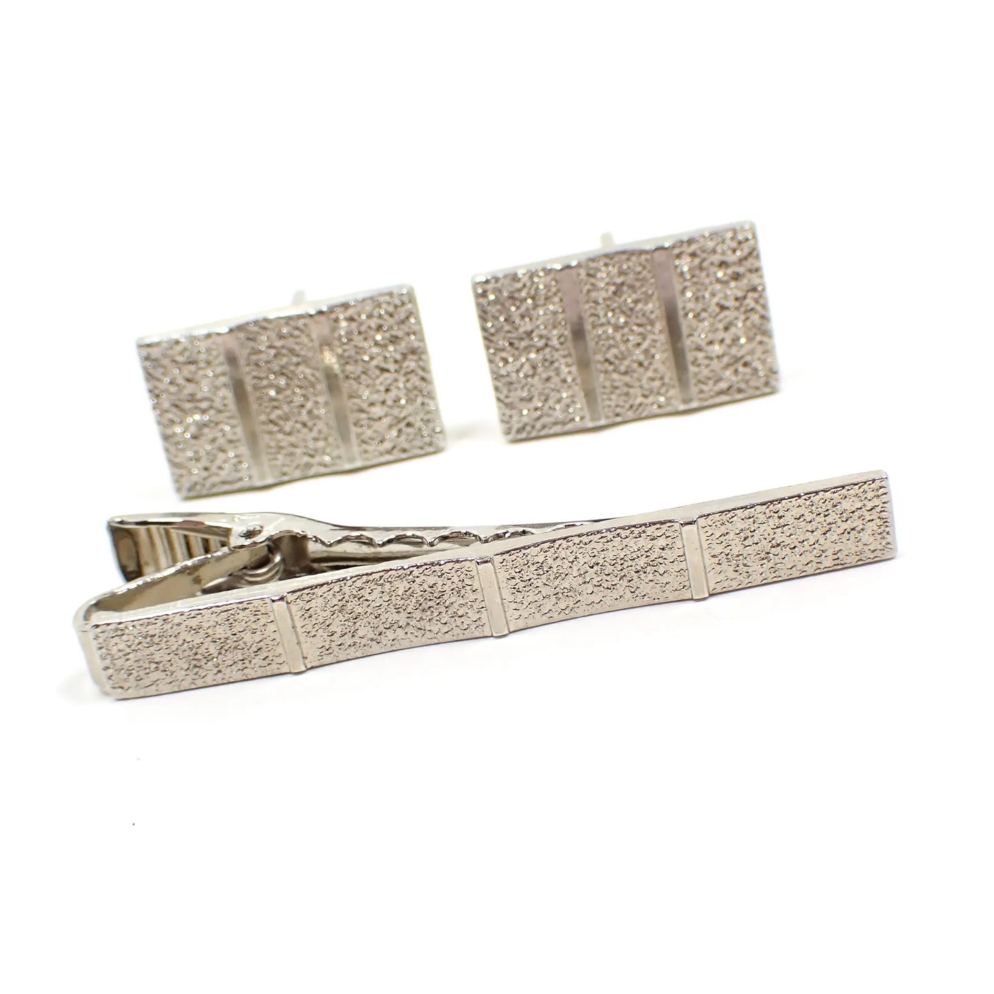 1960's Textured Silver Tone Modernist Vintage Men's Jewelry Set, Tie Clip Clasp and Cufflinks Cuff Links