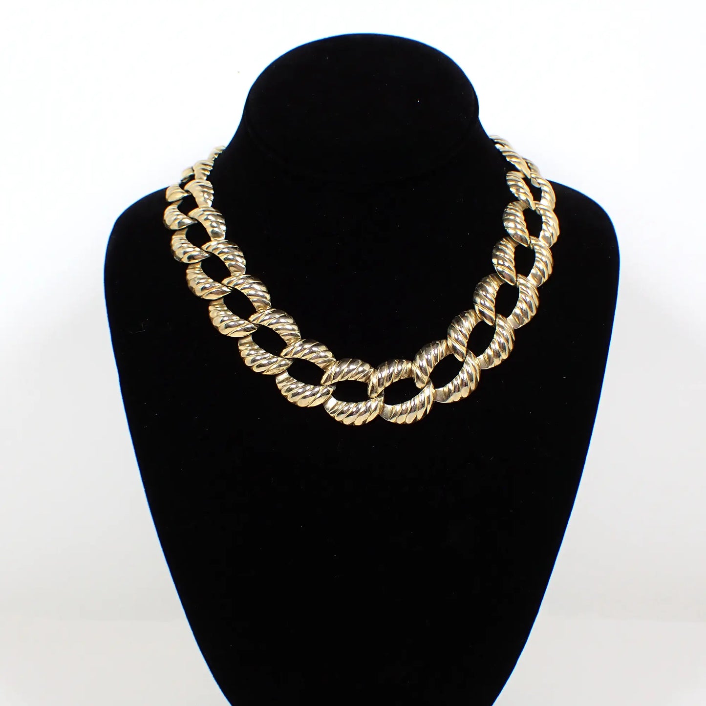 Textured Curb Link Vintage Chain Necklace