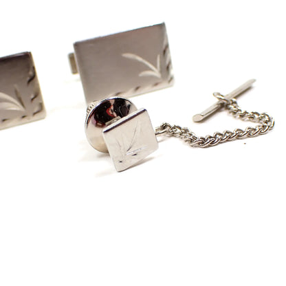 1960's Etched Silver Tone Vintage Men's Jewelry Set, Tie Tack and Cufflinks Cuff Links