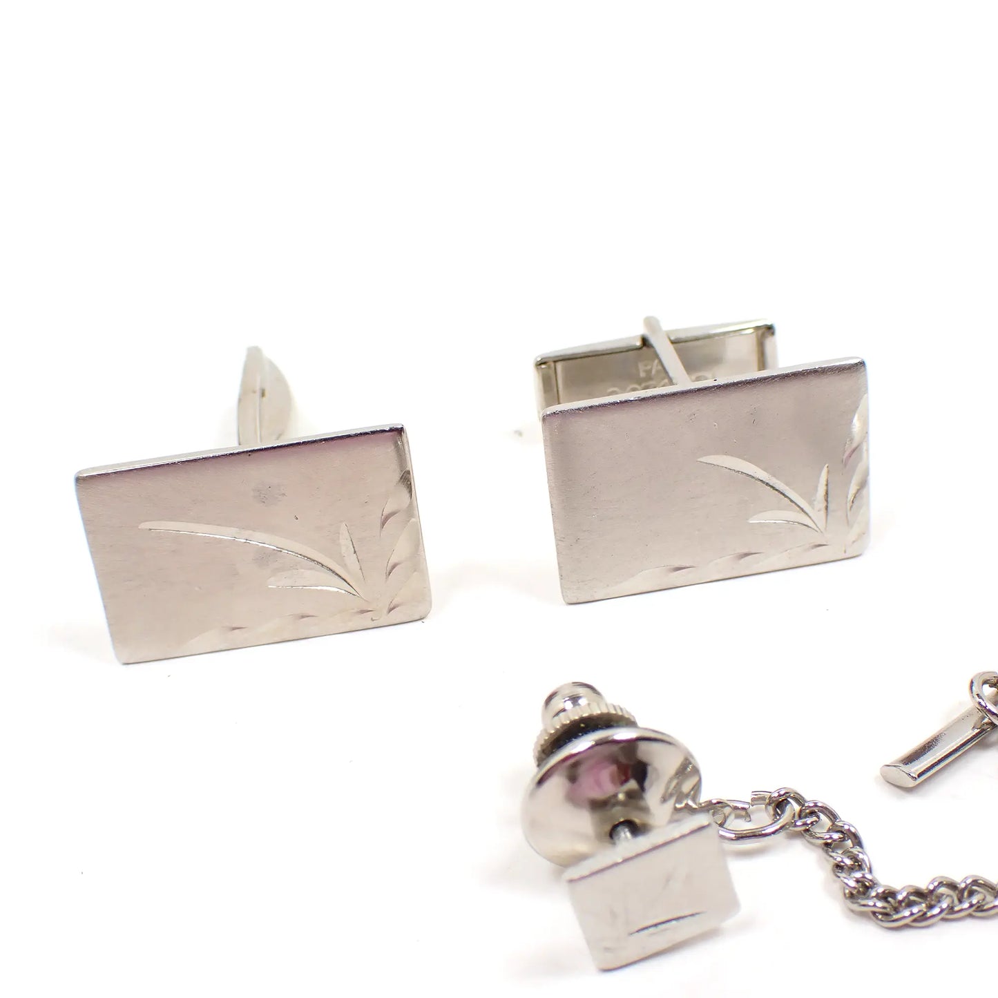 1960's Etched Silver Tone Vintage Men's Jewelry Set, Tie Tack and Cufflinks Cuff Links