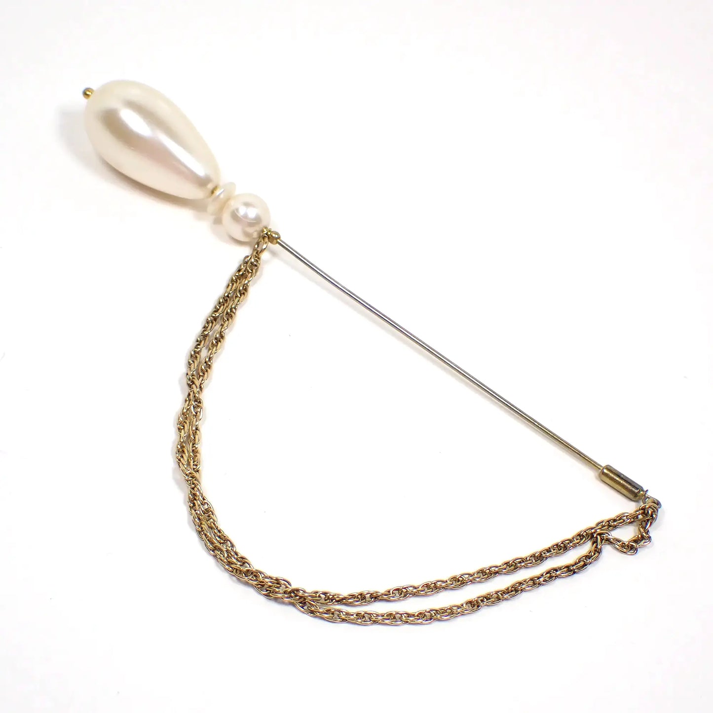 1970s Faux Pearl Beaded Retro Vintage Hat Pin with Chain