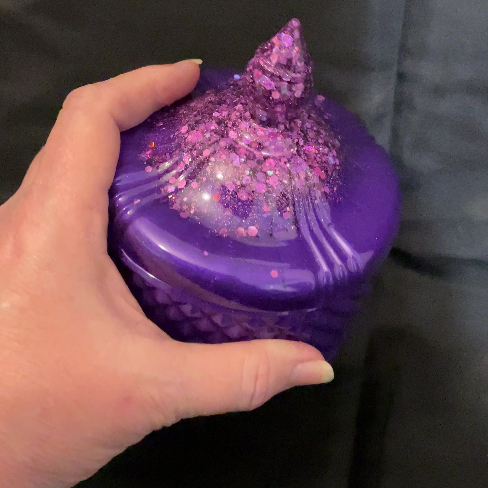 Handmade Pearly Bright Purple Glitter Trinket Box video showing how the glitter sparkles in the light.