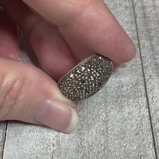 Video showing the sparkle on the retro vintage sterling silver marcasite dome ring.