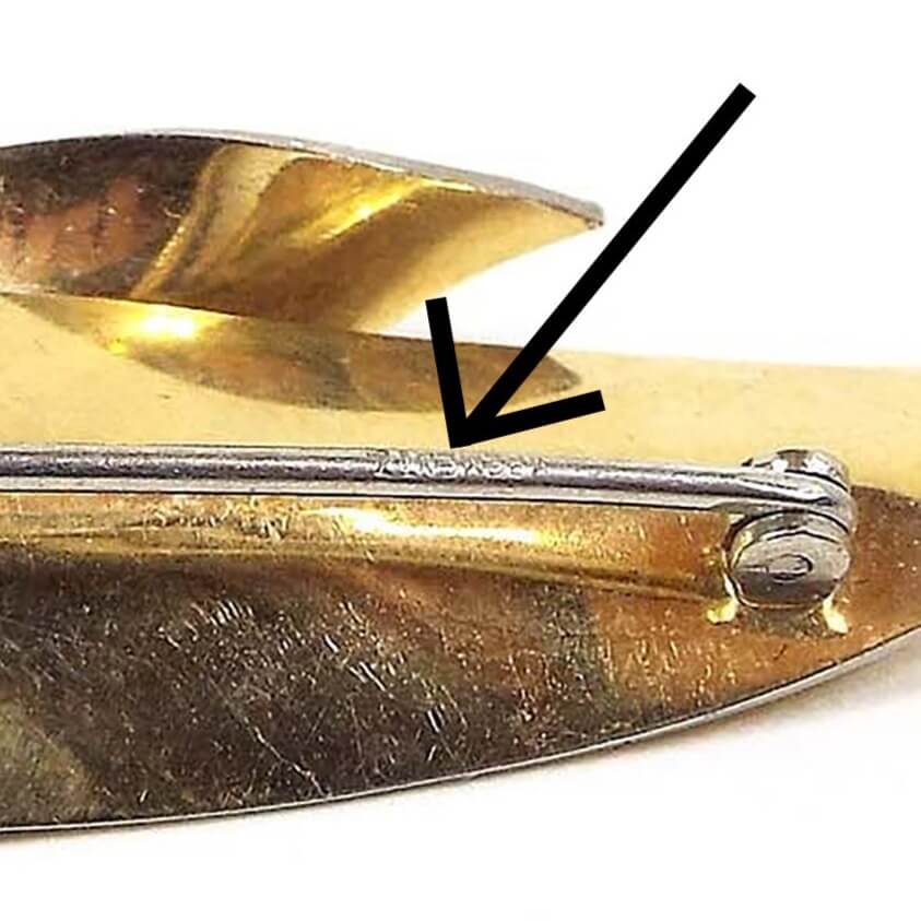 Krementz Mid Century Vintage Leaf Brooch Pin