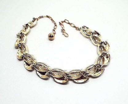Gold Tone Metal Link Vintage Choker Necklace with Cut Out Design