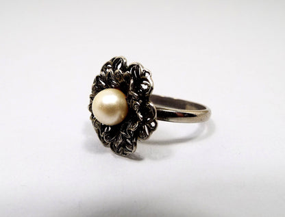 Adjustable Vintage Faux Pearl Filigree Flower Ring