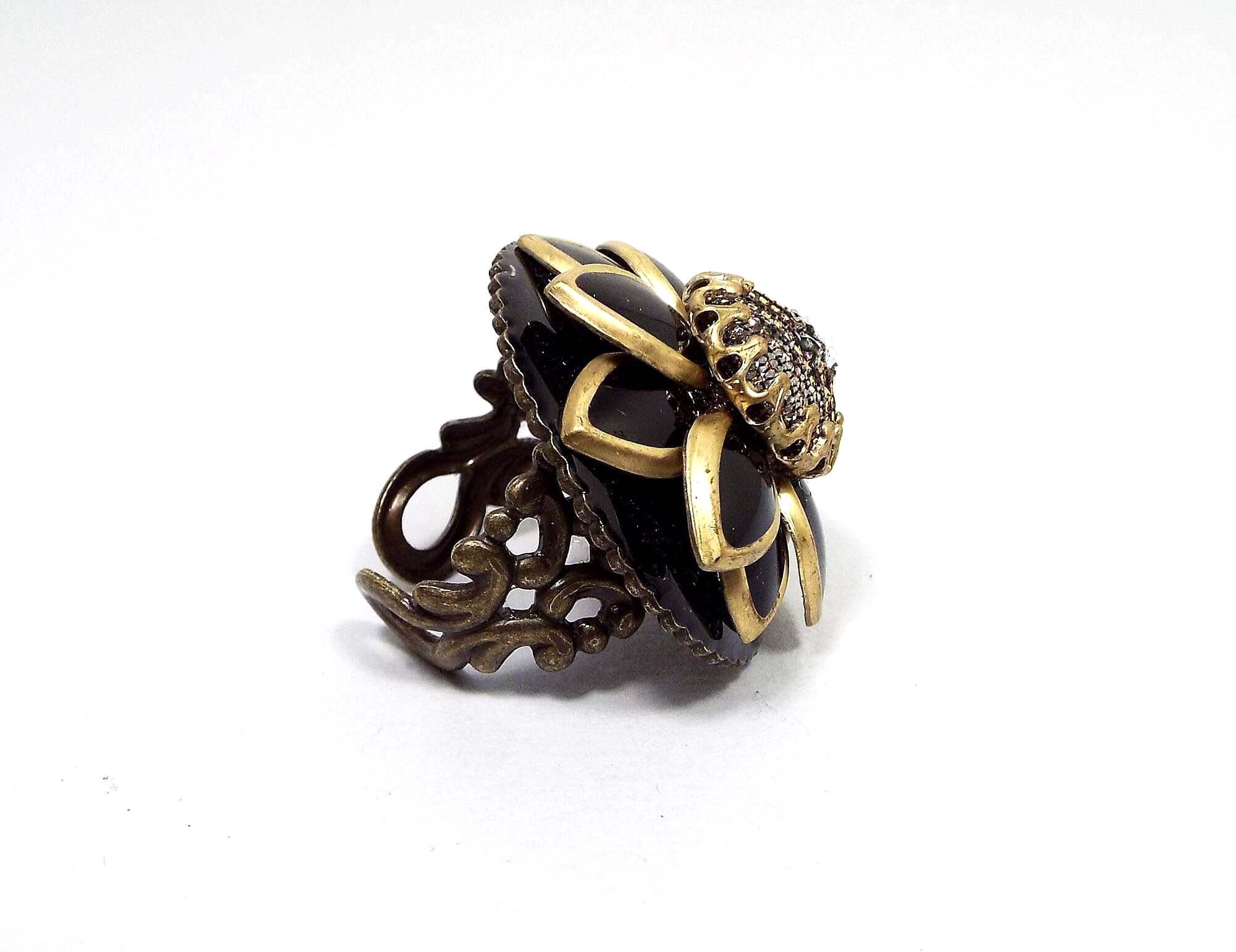 Ollipop Black Enameled Vintage Flower Adjustable Ring