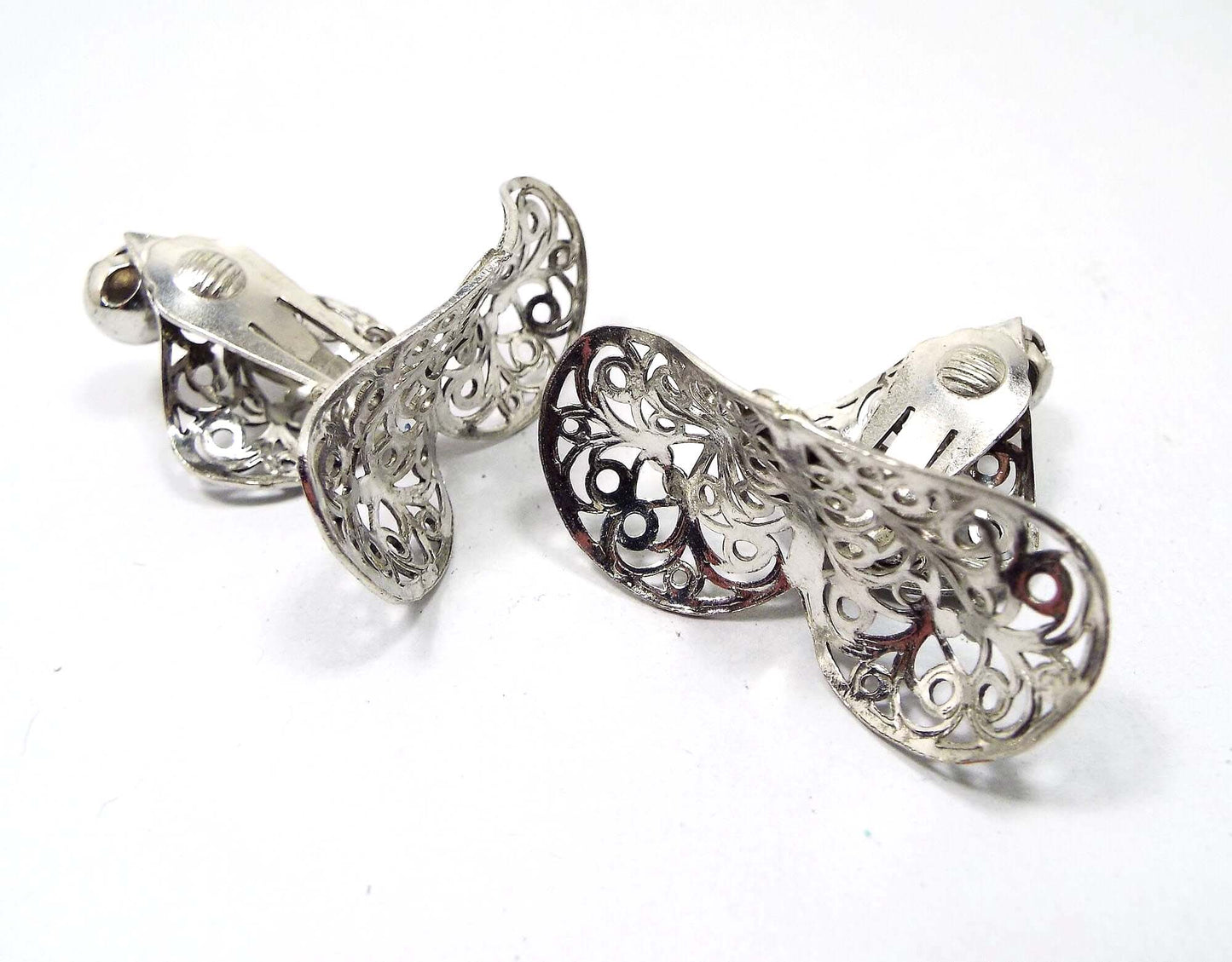 Large Double Sided Filigree Vintage Clip on Earrings