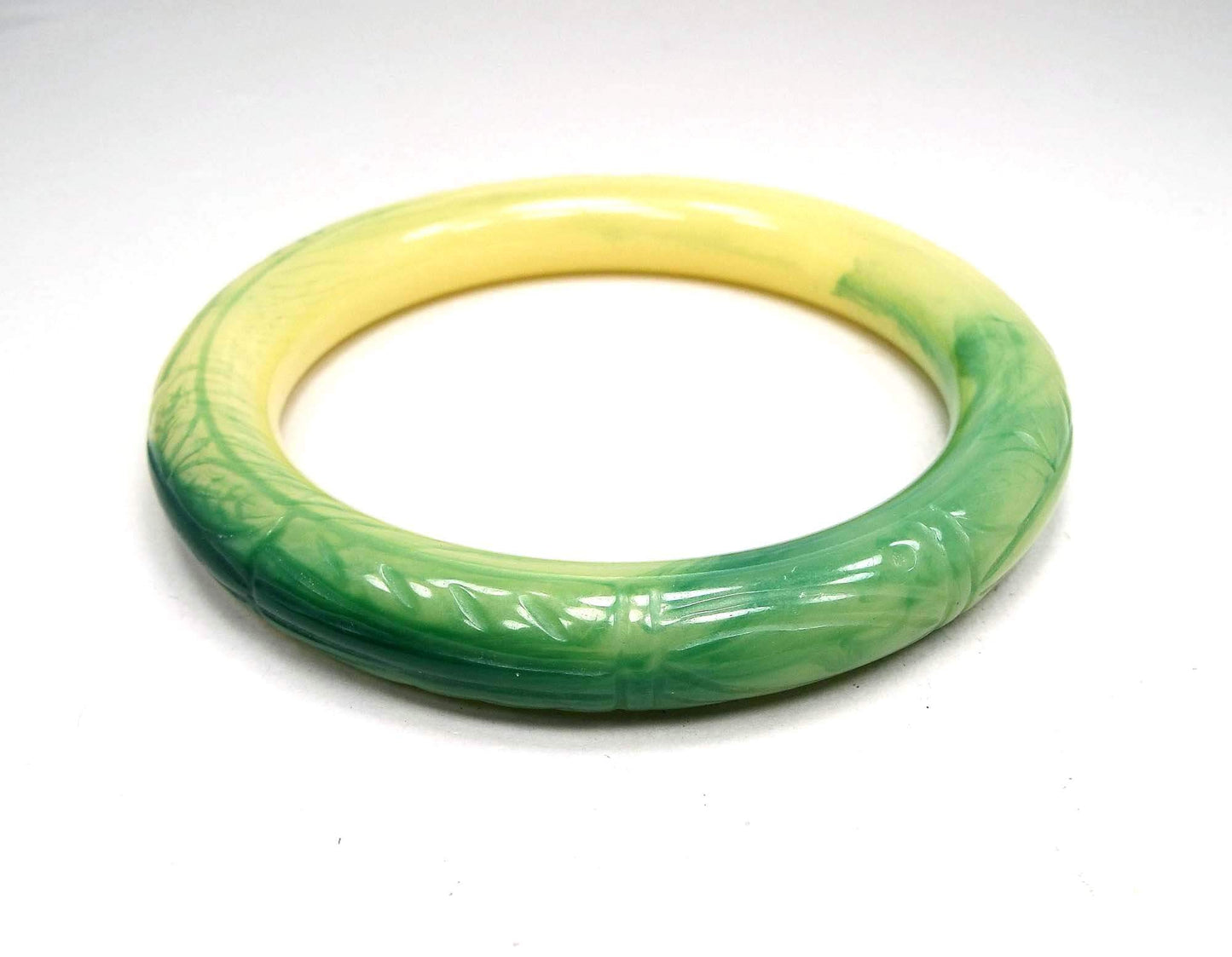 Green and Yellow Vintage Lucite Bangle Bracelet