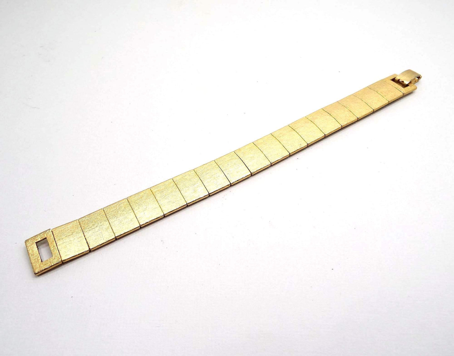 Emmons Vintage Textured Gold Tone Metal Link Bracelet