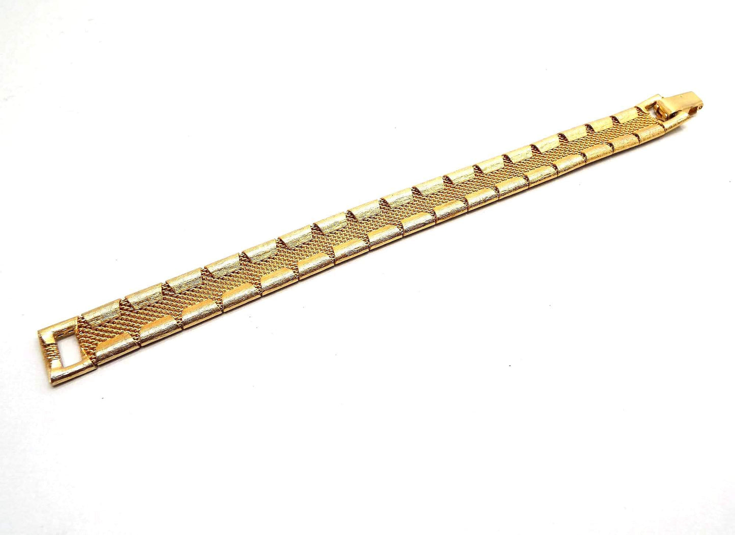 Emmons Vintage Textured Gold Tone Metal Link Bracelet