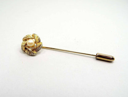 Faux Pearl Vintage Leaves Stick Pin