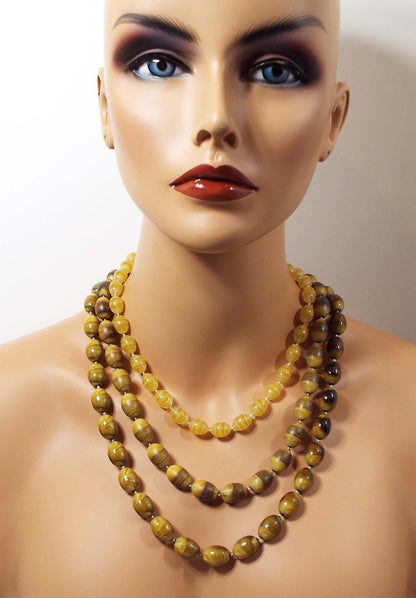 Selini Vintage Lucite Beaded Multi Strand Necklace