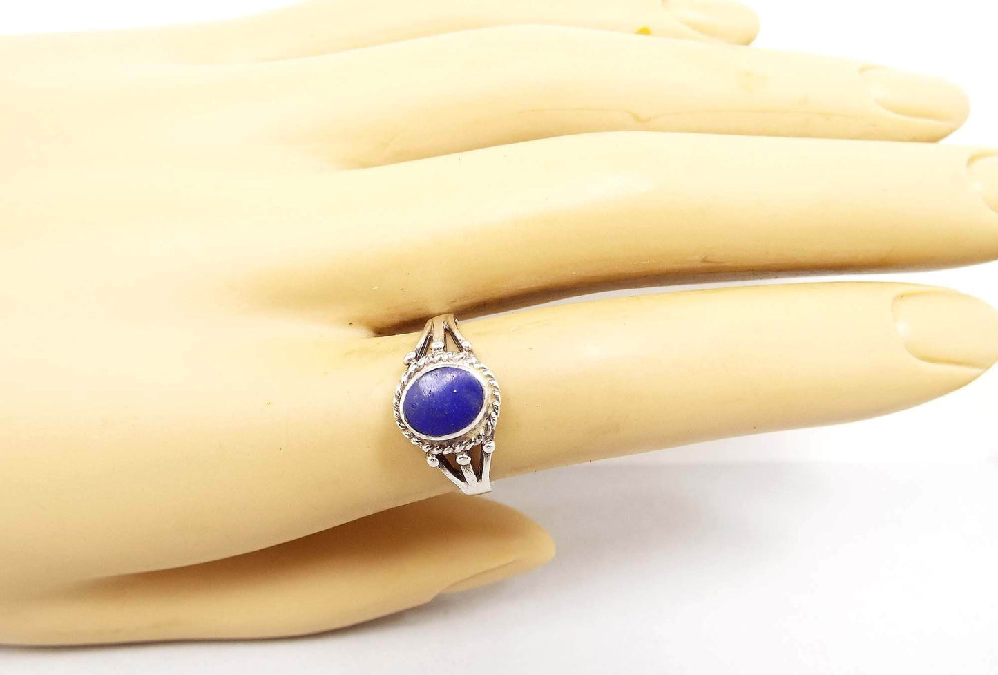 Sterling Silver Vintage Lapis Lazuli Ring