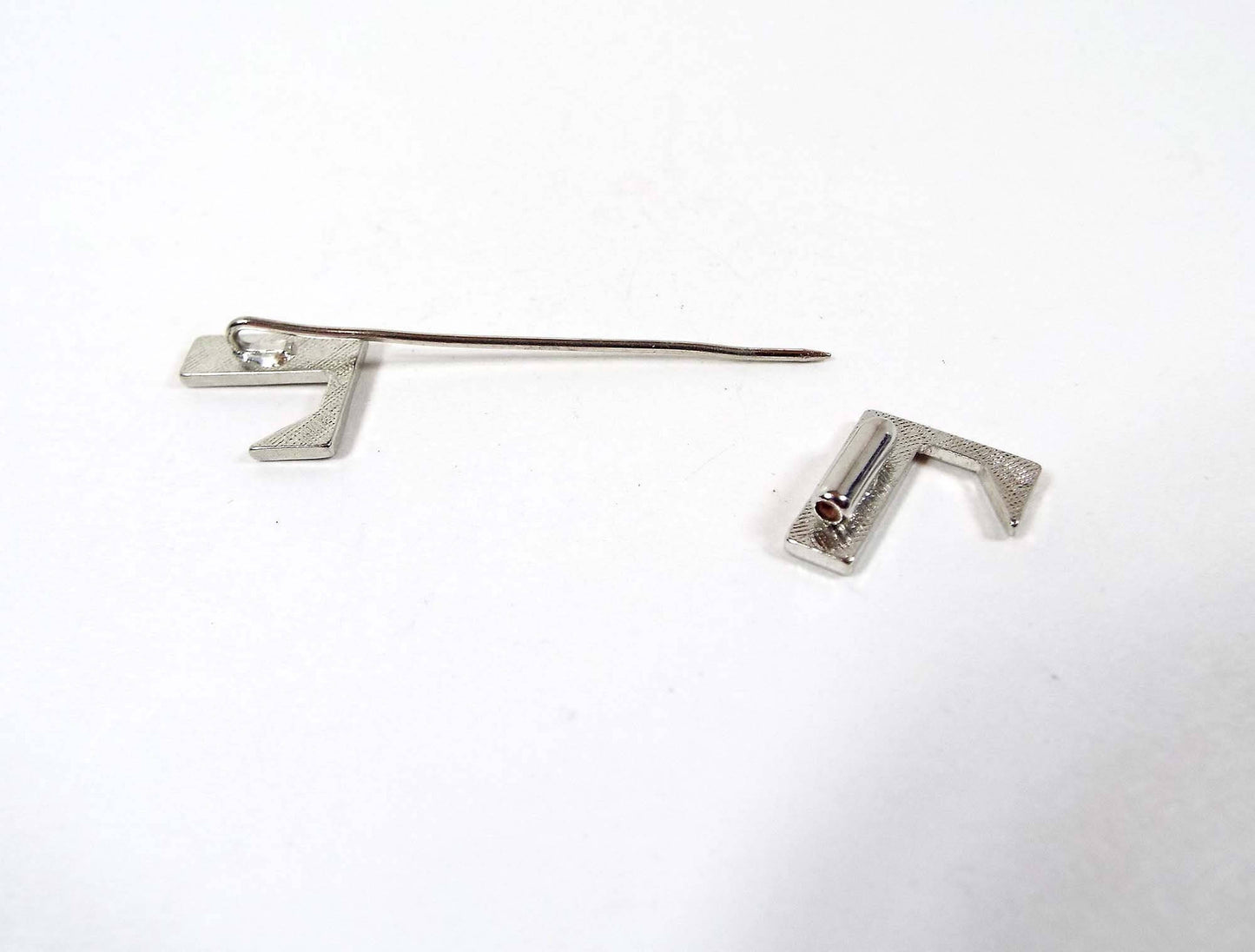 Initial Letter L Vintage Stick Pin