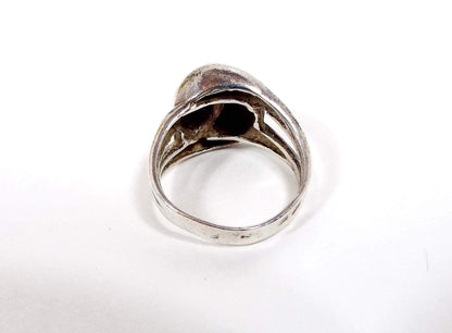 Polish Vintage Curved Modernist Sterling Silver Ring