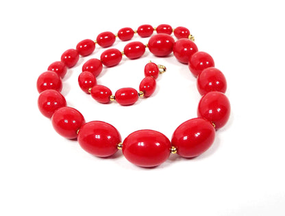 Red Oval Lucite Beaded Vintage Necklace